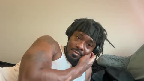 Snapshot of urbandick5 chatting on December 22, 6:16 pm urbandick5 online show from December 22, 6:16 pm