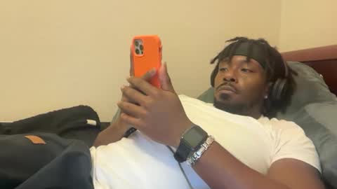 Snapshot of urbandick5 chatting on January 8, 5:32 am urbandick5 online show from January 8, 5:32 am