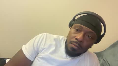 Snapshot of urbandick5 chatting on January 19, 3:32 am urbandick5 online show from January 19, 3:32 am