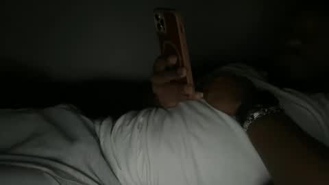 Snapshot of urbandick5 chatting on February 9, 12:31 pm urbandick5 online show from February 9, 12:31 pm