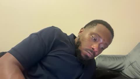 Snapshot of urbandick5 chatting on February 18, 3:24 am urbandick5 online show from February 18, 3:24 am