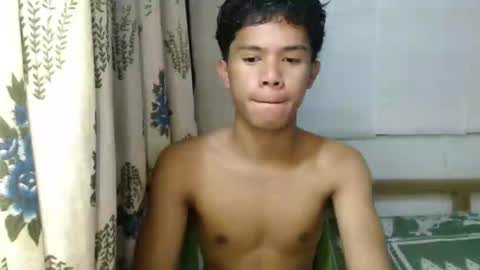 Snapshot of urbbyjosh chatting on December 10, 1:22 pm joshua online show from December 10, 1:22 pm