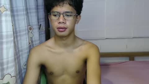 Snapshot of urbbyjosh chatting on January 16, 6:14 am joshua online show from January 16, 6:14 am