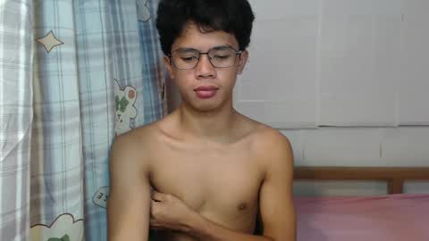 Snapshot of urbbyjosh chatting on January 17, 6:47 am joshua online show from January 17, 6:47 am