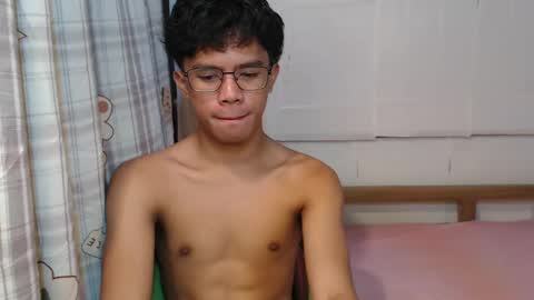 Snapshot of urbbyjosh chatting on January 27, 2:35 pm joshua online show from January 27, 2:35 pm