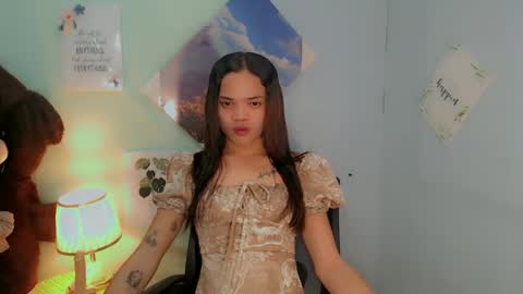 urblossom_ayaxxx online show from January 11, 8:43 am