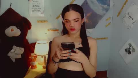 urblossom_ayaxxx online show from February 2, 2:56 pm