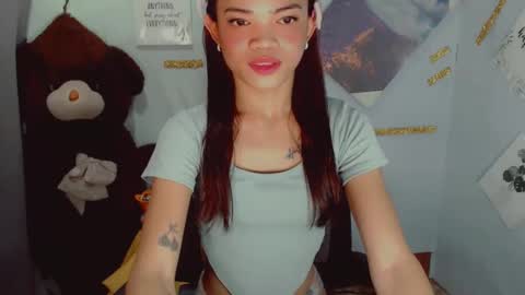 urblossom_ayaxxx online show from February 3, 5:29 am