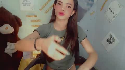 urblossom_ayaxxx online show from February 25, 3:20 am