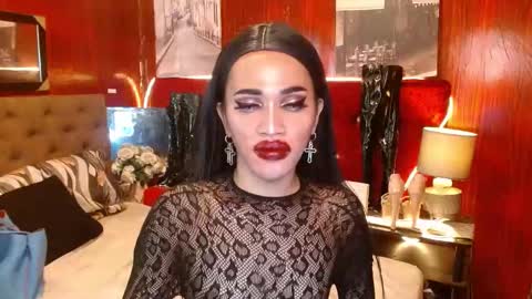 Snapshot of urcumgirlasiants chatting on December 11, 9:01 pm KENDALL online show from December 11, 9:01 pm