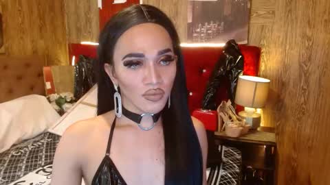 Snapshot of urcumgirlasiants chatting on December 26, 10:59 am KENDALL online show from December 26, 10:59 am