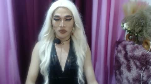 Snapshot of urcumgirlasiants chatting on September 24, 11:46 am KENDALL online show from September 24, 11:46 am