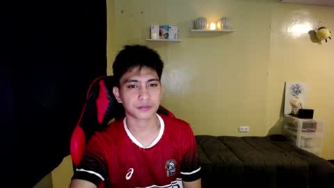 Snapshot of urcuteguy_jhonx chatting on July 17, 3:50 pm Dannie online show from July 17, 3:50 pm