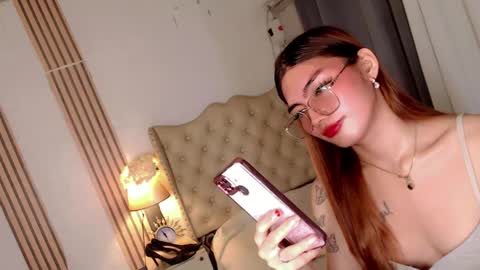 urdream_bride online show from February 1, 8:47 pm