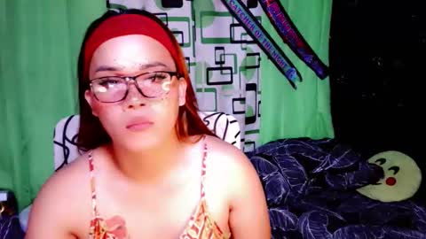 urdreamgirljacky online show from September 18, 12:51 pm