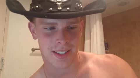 Snapshot of urfavcowboy69 chatting on October 21, 9:48 pm Cowboy Clay online show from October 21, 9:48 pm