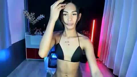 Rianne online show from November 9, 4:49 pm