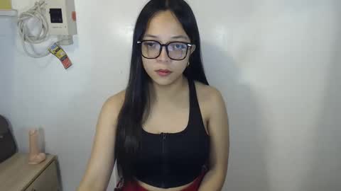 urhotangela online show from February 9, 9:08 pm