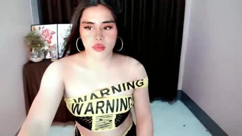 urhotdexie69 online show from September 10, 5:46 pm