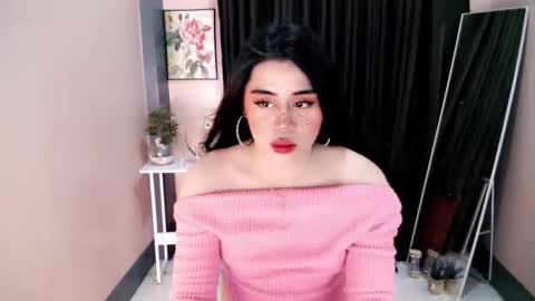 urhotdexie69 online show from October 1, 9:15 am