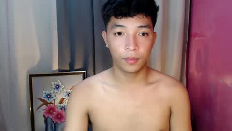 Snapshot of urhotethanxx chatting on October 27, 2:54 pm Ethan online show from October 27, 2:54 pm