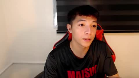 Snapshot of urhotethanxx chatting on November 5, 11:54 am Ethan online show from November 5, 11:54 am