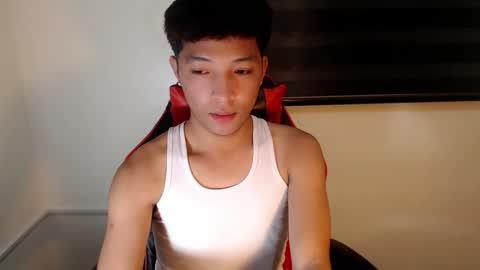 Snapshot of urhotethanxx chatting on November 30, 3:38 pm Ethan online show from November 30, 3:38 pm