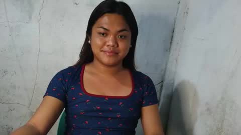 urhottie_bella online show from February 15, 10:28 pm