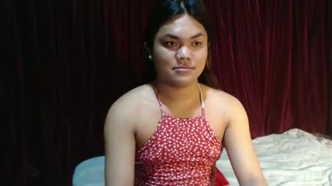 urhottie_bella online show from February 26, 5:45 pm