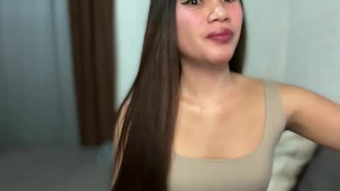 urhottylicious_cum online show from March 19, 10:30 am