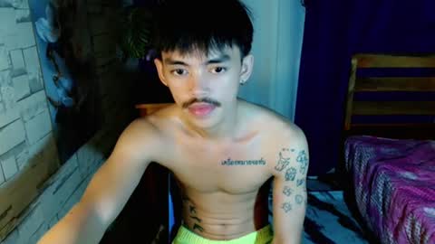 urhunky_boy online show from June 30, 6:31 pm
