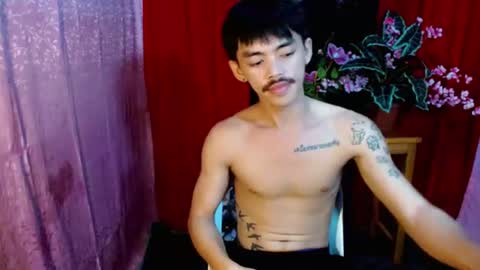 urhunky_boy online show from July 12, 12:23 am