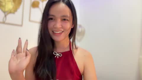 Amira online show from April 9, 2:11 am