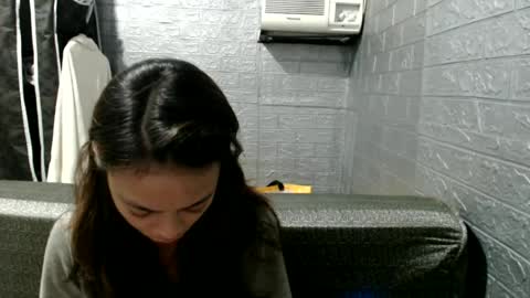 Snapshot of urlovely_yang03 chatting on June 23, 10:13 am juliana online show from June 23, 10:13 am