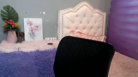 MIYA  online show from June 9, 1:06 am