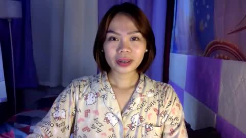 Snapshot of urlvelvypinoy chatting on June 8, 7:09 am Arney online show from June 8, 7:09 am