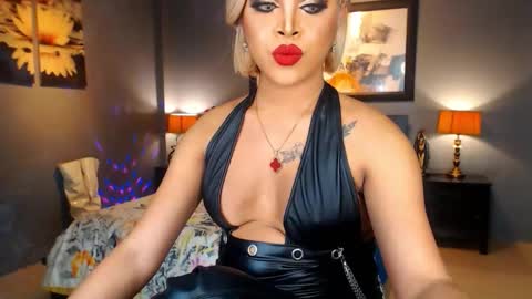 UrMajestyTyra online show from February 23, 12:52 am