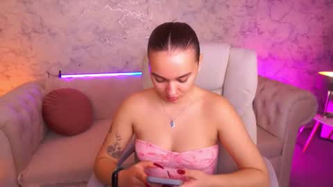 Snapshot of urmuseon chatting on October 28, 7:56 am MusaPleasure online show from October 28, 7:56 am