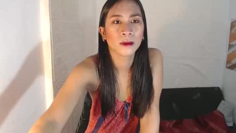 Navea online show from February 21, 10:28 am