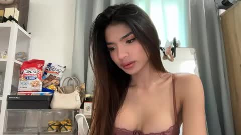 Snapshot of urnaughtyasianprincessjam chatting on June 15, 1:52 am urnaughtyasianprincessjam online show from June 15, 1:52 am