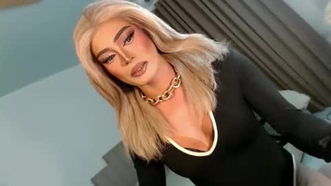 cecilia online show from April 7, 7:03 pm