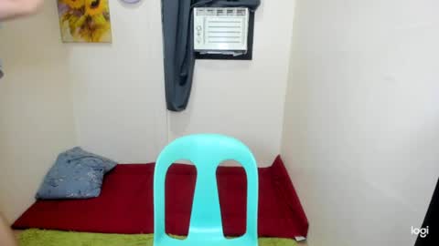 Snapshot of uronlycalliope chatting on June 24, 10:25 am calliope online show from June 24, 10:25 am