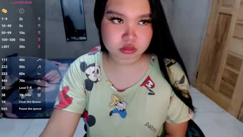 Snapshot of urpinayslutxxx chatting on October 13, 2:11 am Jane online show from October 13, 2:11 am