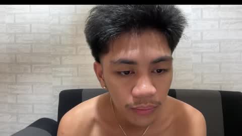 Snapshot of urpinoynaughty chatting on November 6, 7:04 pm urpinoynaughty online show from November 6, 7:04 pm