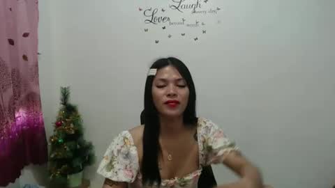 hi im kim online show from December 4, 2:53 am