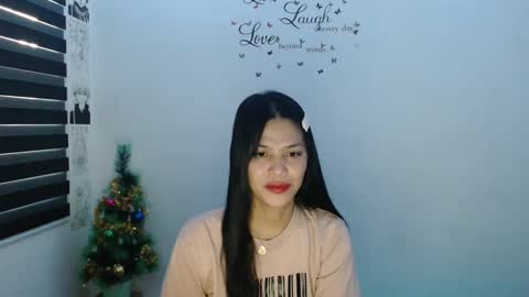 hi im kim online show from December 14, 1:28 am