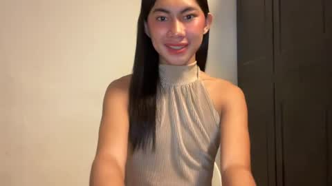 urpretty_mistake online show from July 29, 12:03 pm