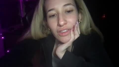 urprincessxox online show from December 23, 8:56 am