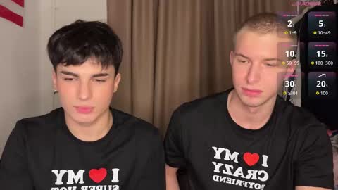 Snapshot of ursaotome chatting on February 14, 6:37 pm ursaotome online show from February 14, 6:37 pm