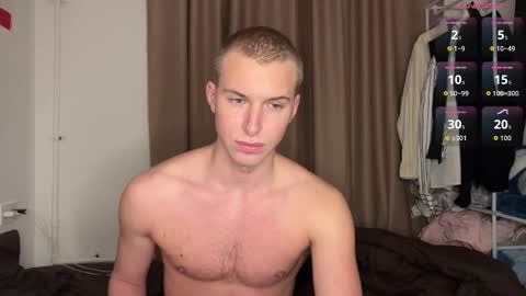 Snapshot of ursaotome chatting on February 16, 4:30 am ursaotome online show from February 16, 4:30 am